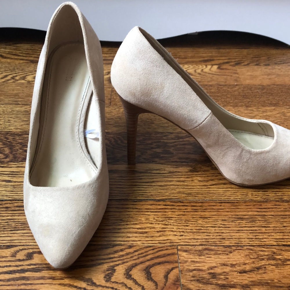 Never worn nude heels!